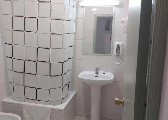 ゲストハウス Casadidoru マンシージャ・デ・ラス・ムラス